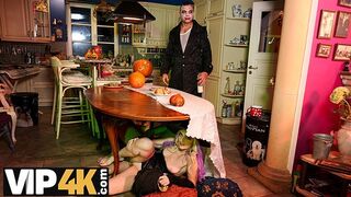 Halloween ascunde joc gay cu fată matură