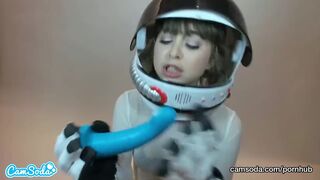 Aventura interstelară a lui Riley Reid