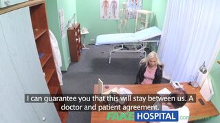 Pacient blond cu boala virala seduce un medic la clinica