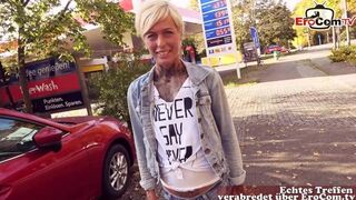 Strada dracu 'la stația de benzină germană: pov milf sex oral