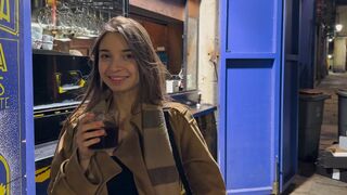 De câte cocktailuri e nevoie ca să i-o tragi?