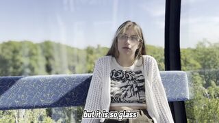 A vrut să-mi sugă scula la festivalul de la volan, dar a fost futut şi stropit pe faţă