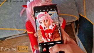 A ajutat-o pe colega ei de cameră să facă poze şi şi-a futut păsărica