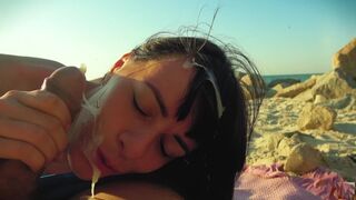 Sex oral riscant pe plajă - Jurnale de călătorie Partea 1