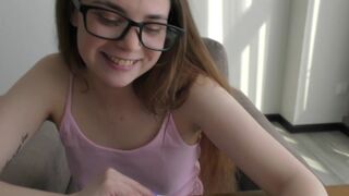 Viermi de bibliotecă adolescenţi obraznici învaţă anatomia pe o sculă mare! 18 ani