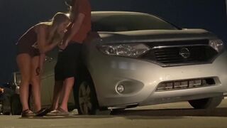 Încornorat entuziasm în glorie și obișnuit prins