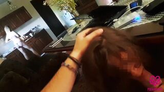Mic dejun cafea după sex sălbatic și sex oral cu un adolescent