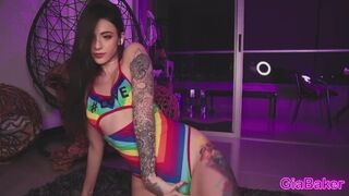 Gia _ dans fierbinte brutar și masturbare sălbatică pe webcam