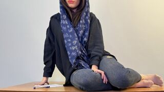 Un arab sexy i-o trage bancherului pentru vamă