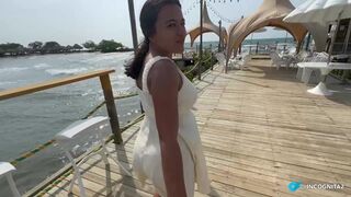 O să i-o trag unei adolescente turistice disperate