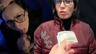 Şi totuşi am găsit drumul spre el, iar femeia de la livrări mi-a făcut o felaţie în timp ce el mă aştepta acasă