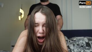 Orgasmul anal al Valeriei Sladkih - dansând din fundul ei