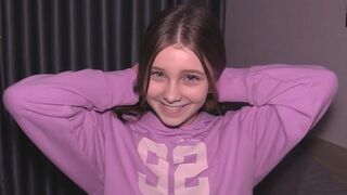 gaura adolescentului de 18 ani este foarte extinsă