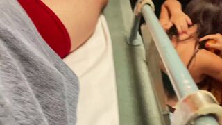M-a bătut măr în tren