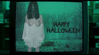 Nu te uita la Halloween pentru că Sadako e pe tine