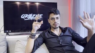 Sex amator sălbatic prin social media