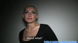 PublicAgent - artist tatuaj milf va face orice pentru bani