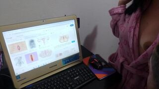 Clasa de anatomie și un nenorocit sălbatic cu o mamă vitregă fierbinte Milf cu țâțe naturale