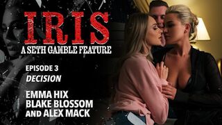 Wicked - frumoase blonde fete Emma Hix și Blake Blossom greu ajunge în trei